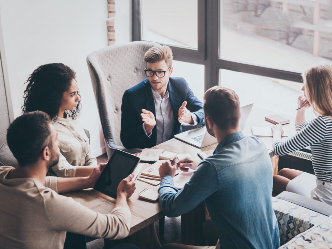 Cómo Comunicar los Objetivos y Expectativas del Equipo de Ventas para el Éxito Empresarial